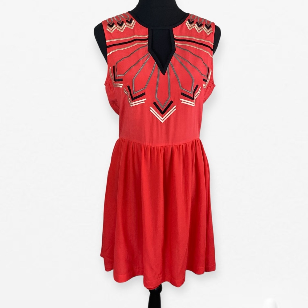 Chloe Oliver embroidered Red coral Sleeveless silk Cocktail Summer dress L